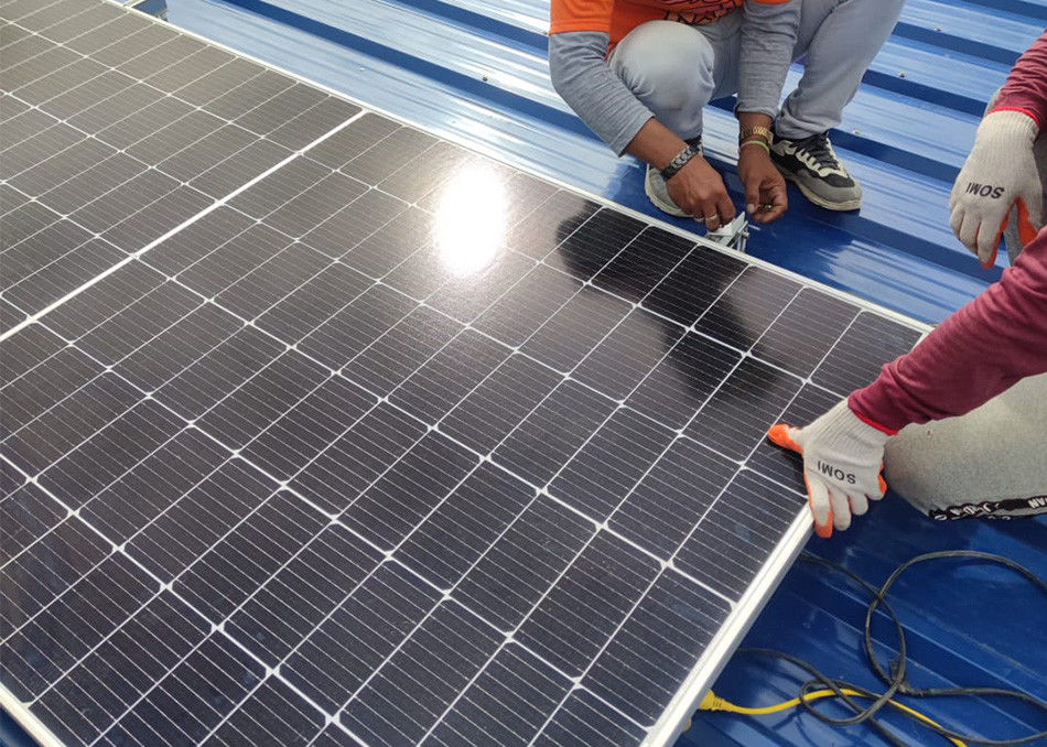 EU US Hệ thống năng lượng mặt trời lai 50kw 10kw 15kw Cho nhà 20kw 30kw Hệ thống năng lượng mặt trời công nghiệp