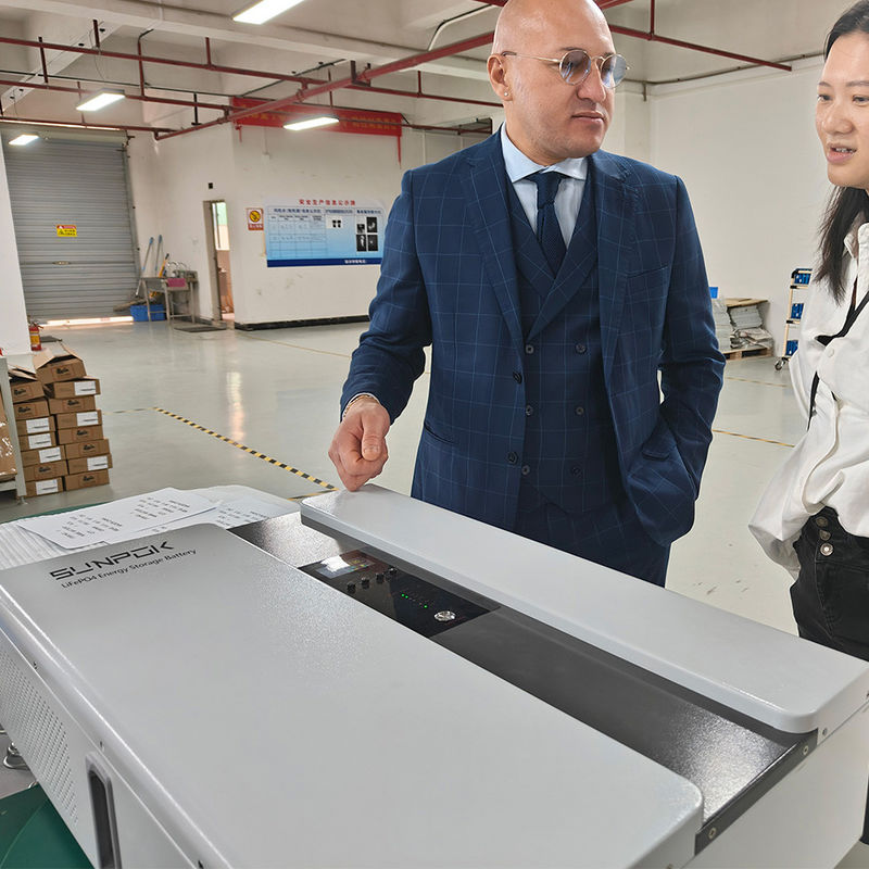 Hệ thống lưu trữ pin tại nhà Sunpok Energy All in one cho pin lithium tích tụ năng lượng mặt trời