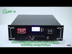 Pin Lithium gắn trên giá